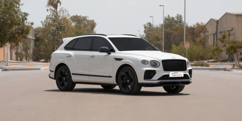 1 Bentley Bentayga S White (Brown & Black Inti)