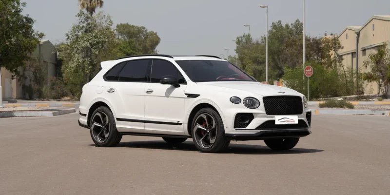 1 Bentley Bentayga S White (Red Inti)