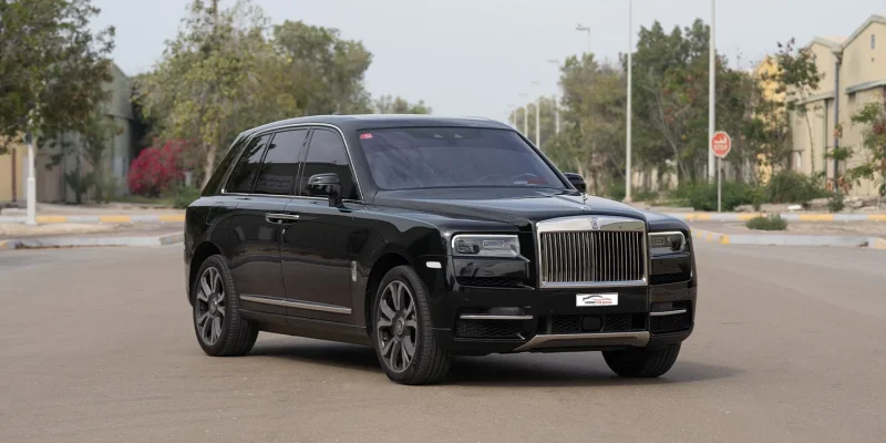 6 RR Cullinan Black & Blue